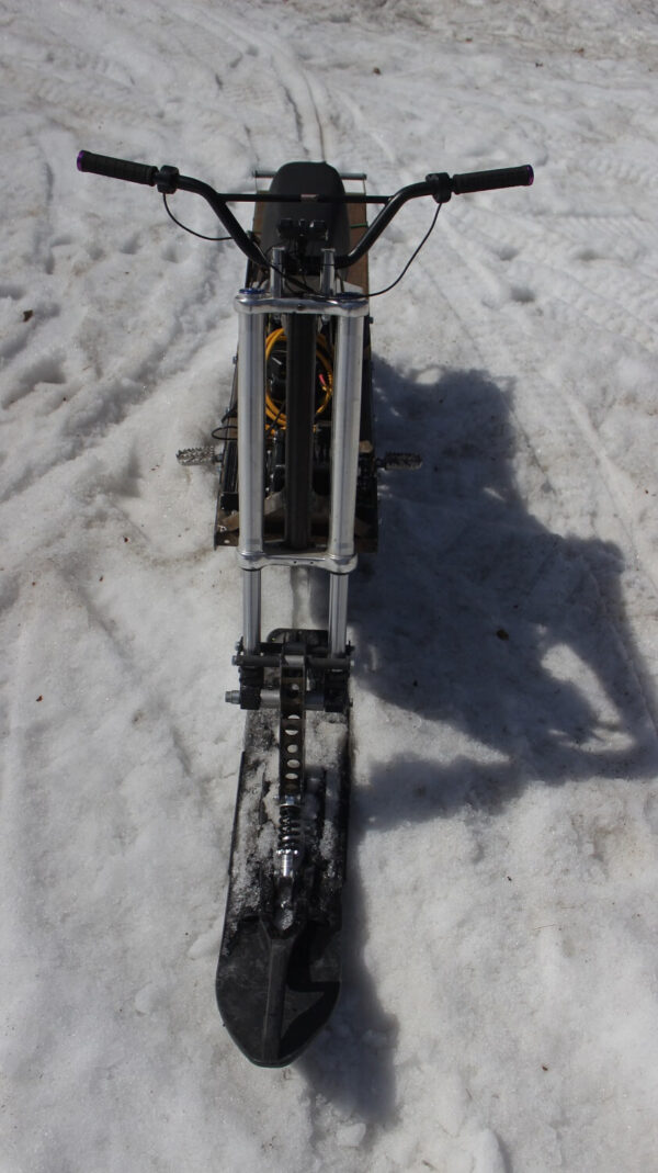 Электрический снегоход_электро сноубайк_сноускутер_электро собака_электро буксировщик_2