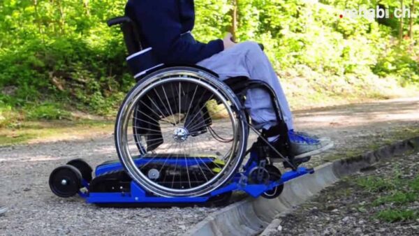 Гусеничная платформа для инвалидной коляски_гусеничная приставка для инвалидного кресло-коляска_электрическая коляска_кресло коляска с электро приводом пляжная_14