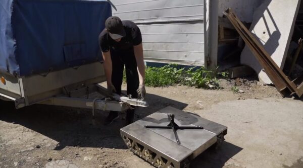 Буксировщик прицепа_устройство для буксировки_оборудование для буксировки_трактор для буксировки_буксировщик лодочного прицепа_подкат для буксировки_буксир тягач_2