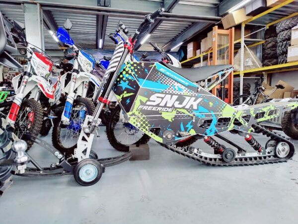 Электро сноубайк_наклейки на сноубайк_электро снегоход_5