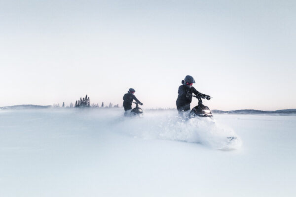 Стоячий снегоход_ Васюган мотоснегокат Русак_легкий снегоход_электро снегоход_сноубайк_гусеничный самокат_10